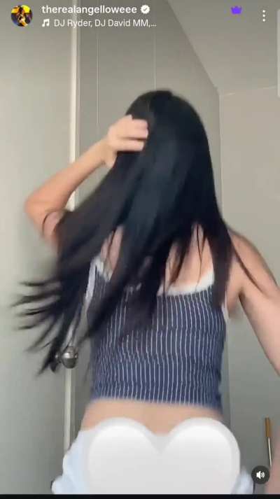 Sub video. Why she gotta cover her nice ass......