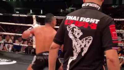 Legend shows foreign opponent that there’s levels to fighting.