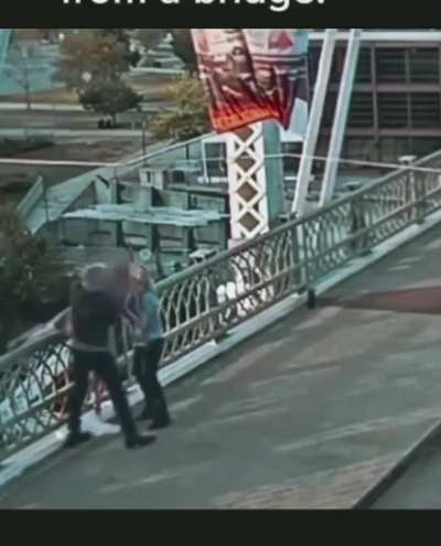 Jon Bon Jovi convinces a girl not to jump from the bridge and manages to rescue her.