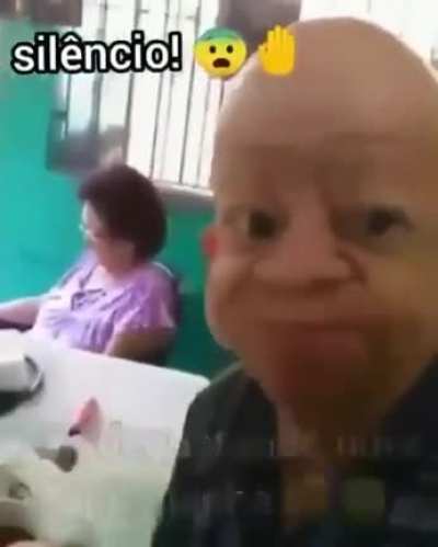 Lo minimo que se puede pedir es respeto