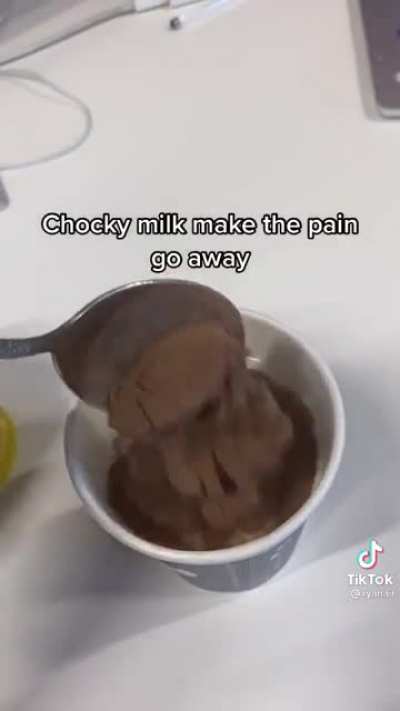 RyanAir needs “chocky milk”
