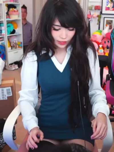 Emiru thigh highs