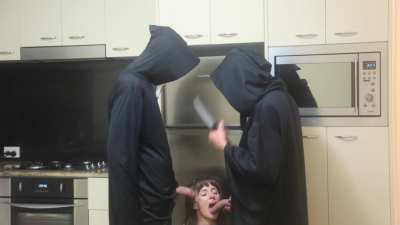 My '23 Scream Parody 😂 Can't wait to film my '24 Parody 😈 In the mean time I have a Halloween sale on! 🎃 🫶