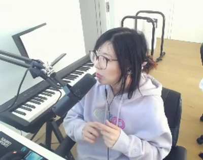 Cute Lily!