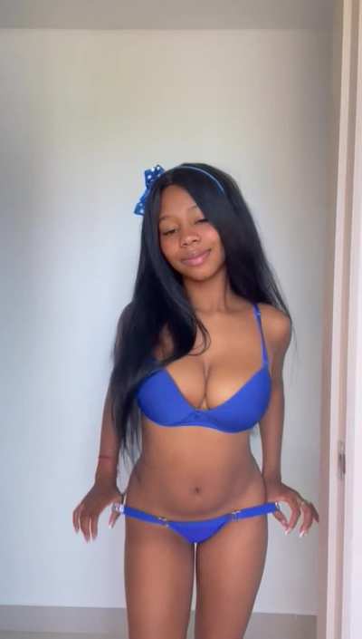 I believe tiny tits fit my body really well. I love them!
