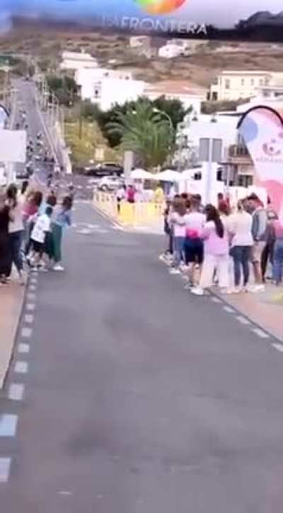 Guy almost wins the race...