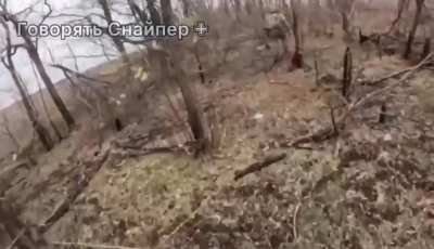 Ukrainian international legion troops get very lucky when Russian OZM jump mine fails to detonate.