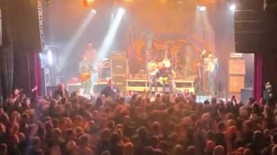 Turbonegro - "I got erection"