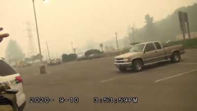 Sheriff deputy thinks antifa are starting the fires in Oregon he's requesting help