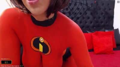 Elastigirls Juicy Breasts on Webcam