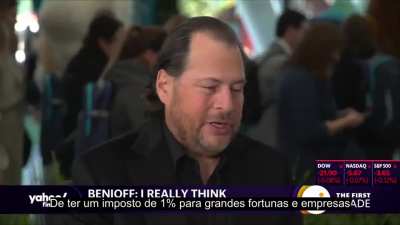 Esse &eacute; o dono da Time, o mega-bilion&aacute;rio Marc Benioff. Ele &eacute; um dos idealizadores do "Great Reset" global.