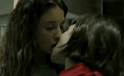 kiss