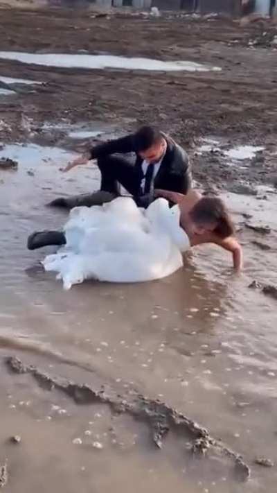 Чё у людей в голове🤦🏻&zwj;♂️