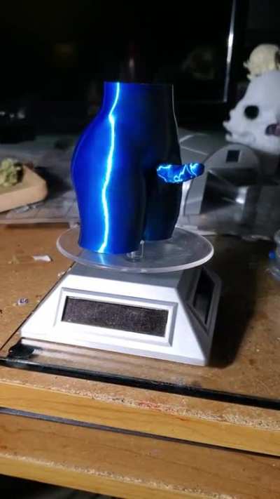 Printing your friend's ass