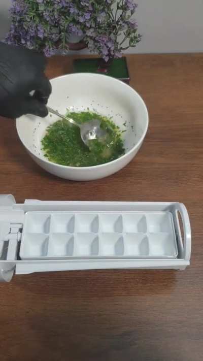 The "Frozen Spark" Hack: A 30-Second Ritual to Beat the Summer Heat