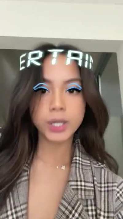 Ylona Garcia