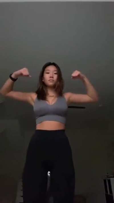 Sports bra