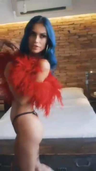 MC tati zaqui bel&iacute;ssima link n&oacute;s coment&aacute;rios