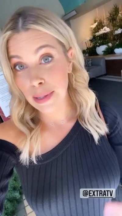 Jenny Would Get A Thick, Ropey & Warm Facial! 😍🤤😍🤤🍆🍆🍆🥴🥴💦💦💦💦💦