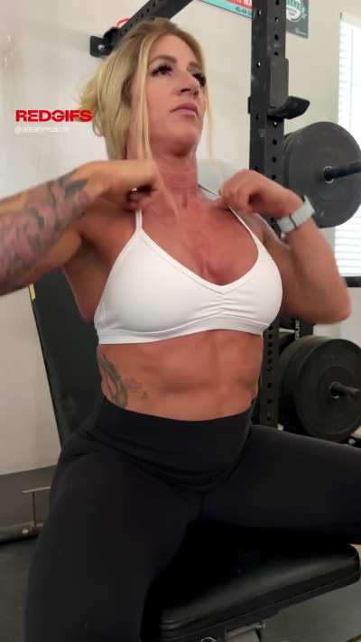 my abs are tight, but my pussy is tighter&hellip; come prove it