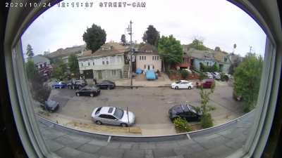Video footage of a shootout this weekend in Oakland, California that left 3 people injured (2 critically)