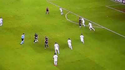 Gol do Chico depois de boa jogada do Janderson (Santos X ACG)