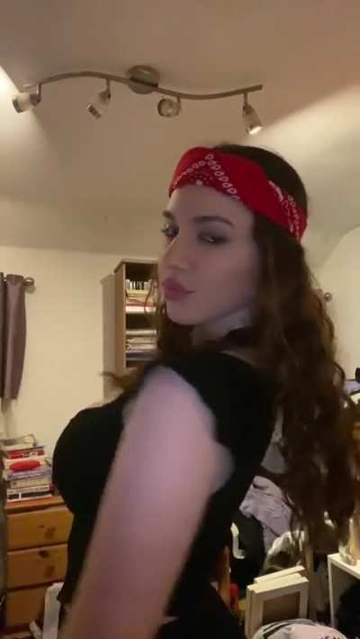 @ariellabraun