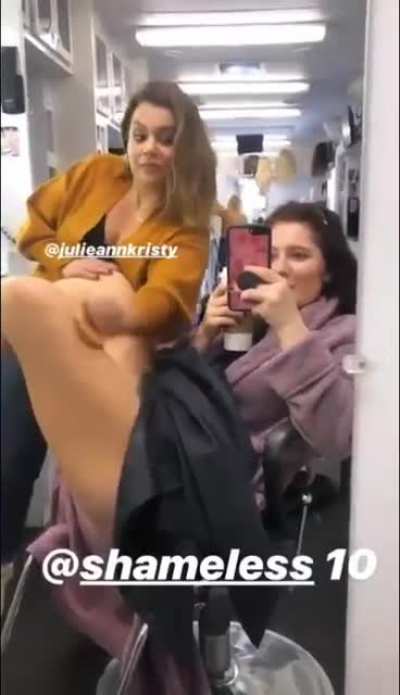 Makeup massage