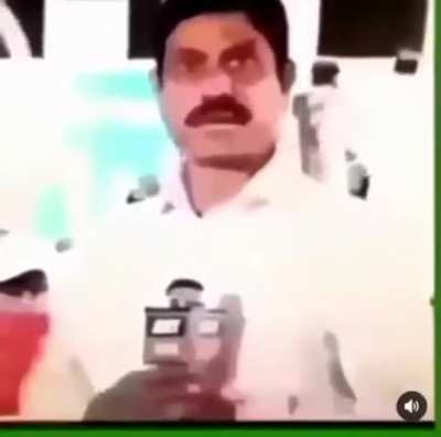 🗿