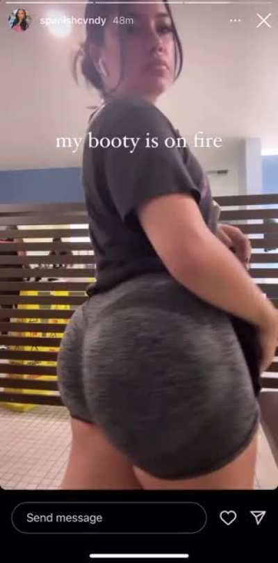 For all you ungrateful fucks that we&rsquo;re complaining about her OF now this the only she we get boyz