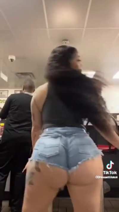 Dayum Girl