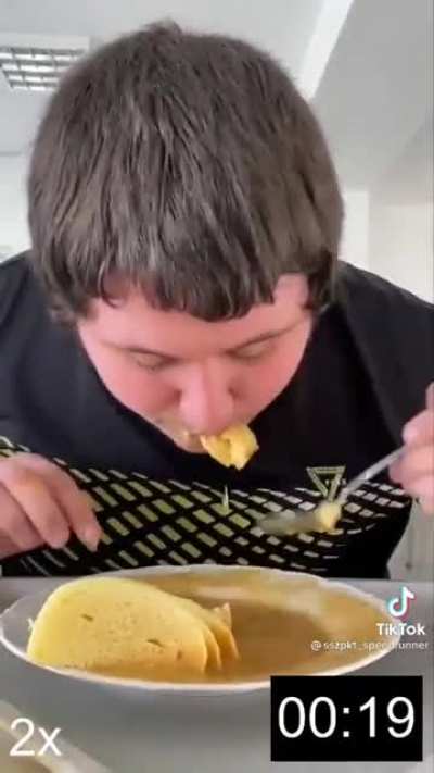 žlab&aacute;ci když speedujou oběd mezi hodinami: