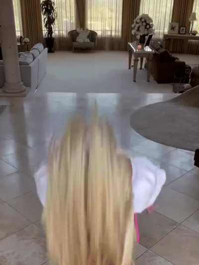 Britney Spears did it again