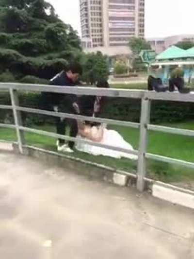 [WCGW] Should not have done this on your wedding day
