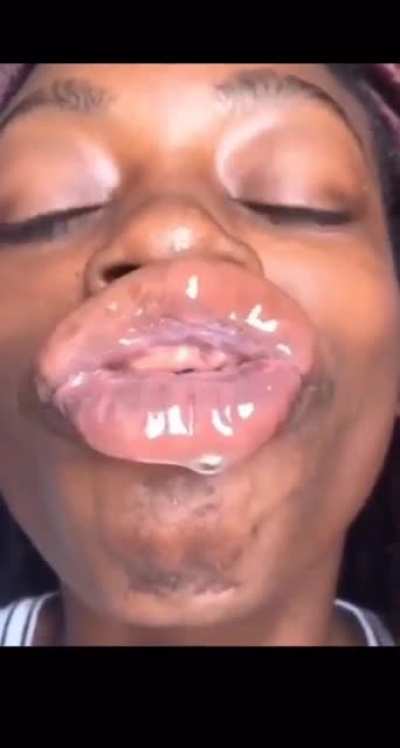 💦