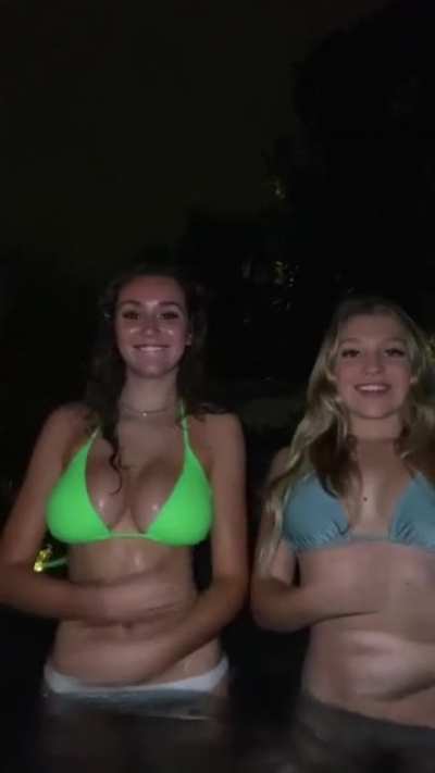 Mackenziejackson_ &amp;amp; Emscrts