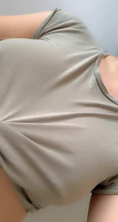 Do you like watching me drop these big tits? 😘 [OC]