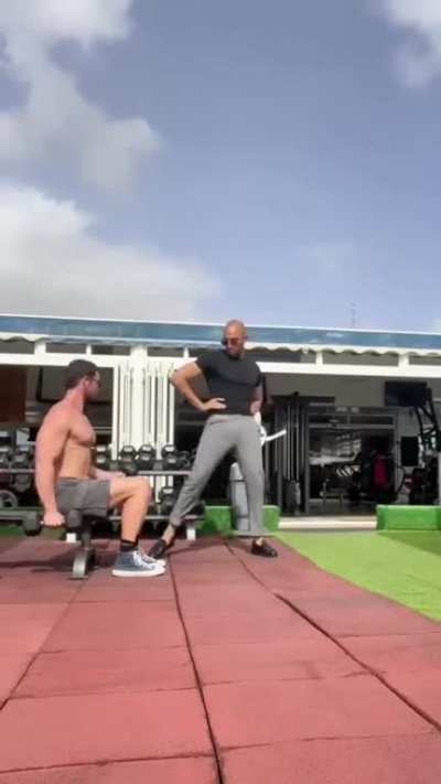 Andrew Tate hits the gym after being in prison.