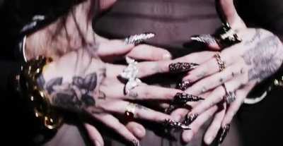 Noah Cyrus - All Three (Official Video)