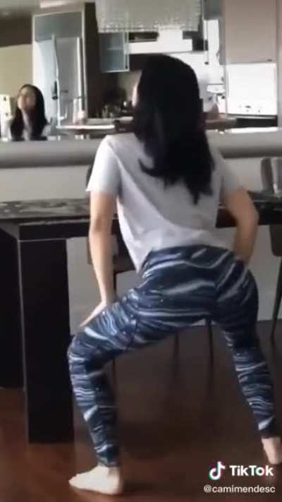 Camila Twerking for TikTok 🥵