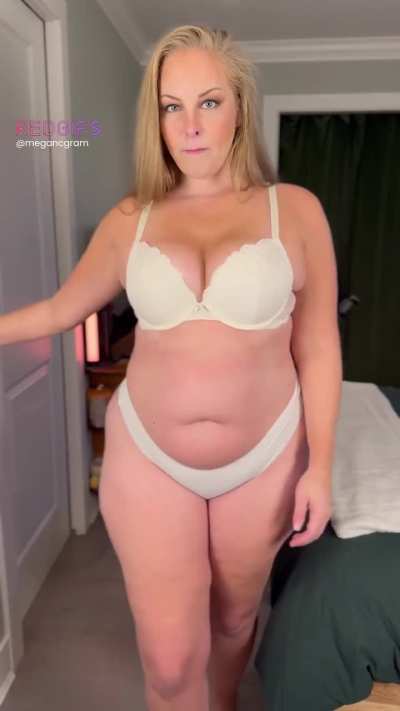 I'm secretly the kinky mom next door&hellip;