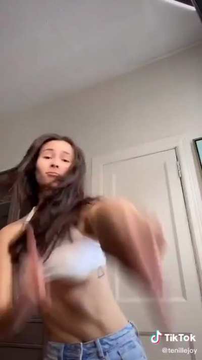 Underboobs