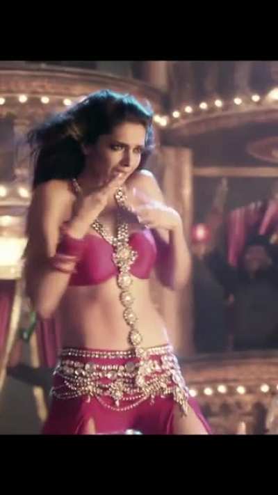 Deepika PADUKONE Goddess Of SEDUCTION &amp;amp; Erotism For a Reason 👙👠🔥🌹