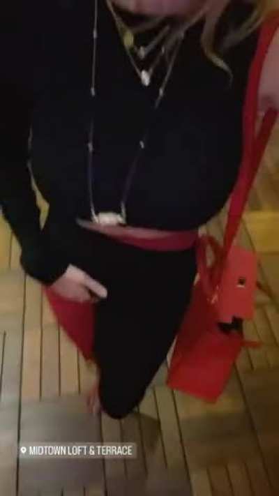 New boobs in crop top