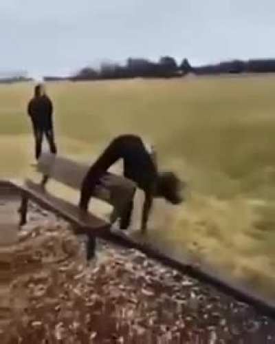 Хрустит?