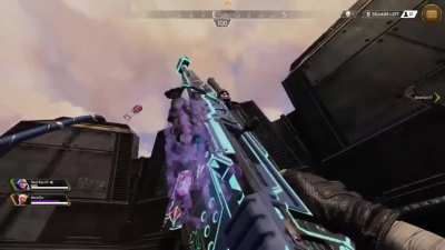 Thanks to my horrible WiFi, I got the coolest visual glitch possible. My Kraber now looks like something straight out of Destiny.