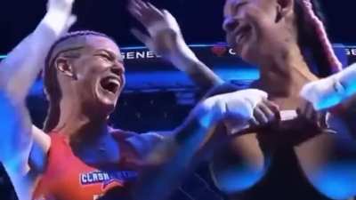 Best women&rsquo;s fight ever MMA