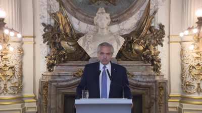 Que rara estuvo la cadena nacional del Presi.
