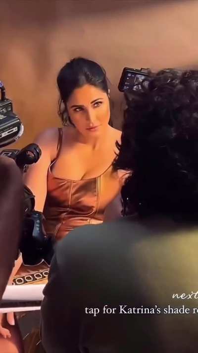 photoshoot BTS
