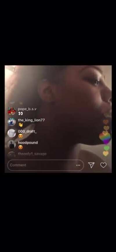 This the girl from 2 videos ago and the last video that the stripper was dancing on... who y&rsquo;all know do it better than me? Longer video coming later. I&rsquo;m tired lol